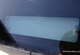 2013 Ford Explorer - Image 51