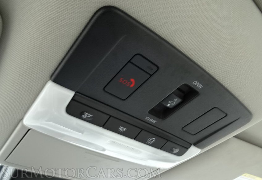 2020 Nissan Altima - Image 44