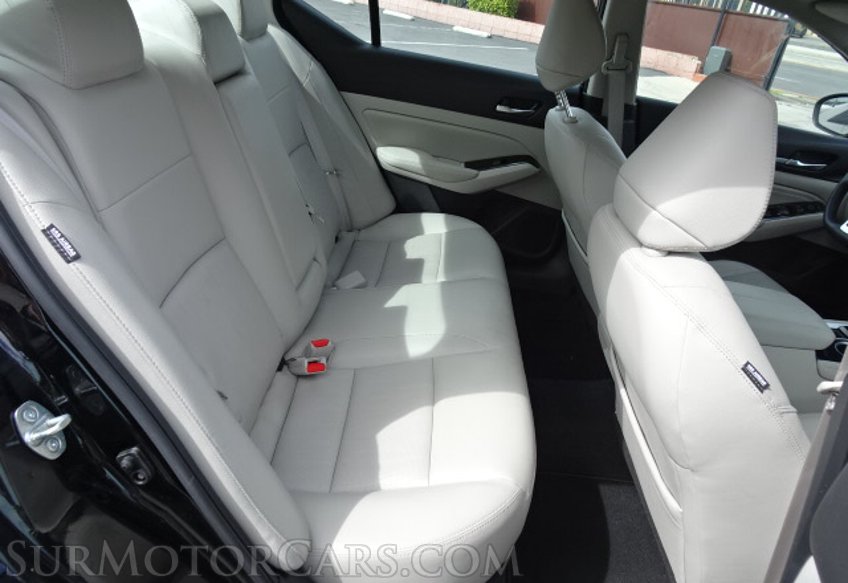 2020 Nissan Altima - Image 29