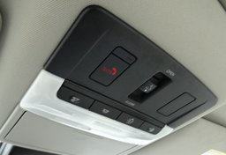 2020 Nissan Altima - Image 44