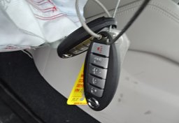 2020 Nissan Altima - Image 35