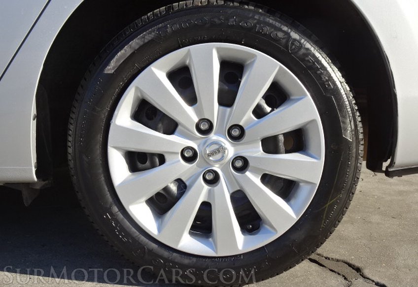 2019 Nissan Sentra - Image 16