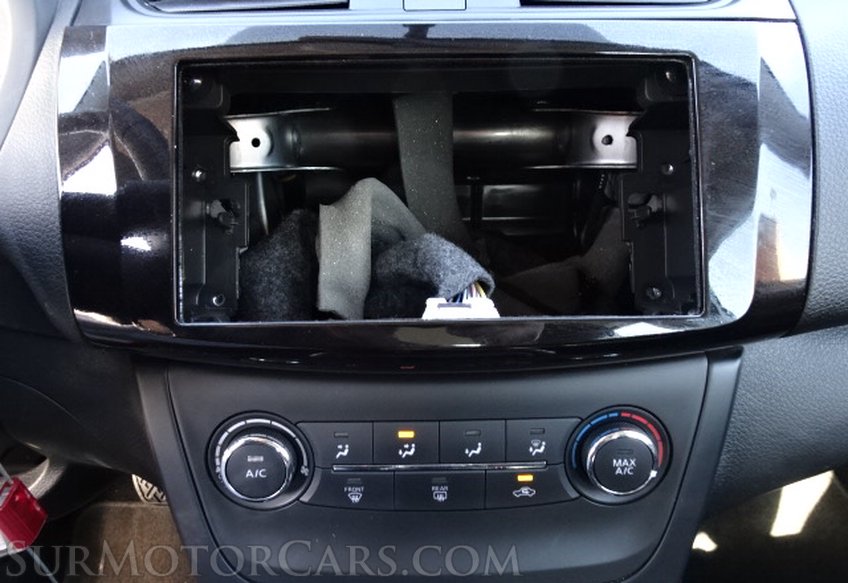 2019 Nissan Sentra - Image 38