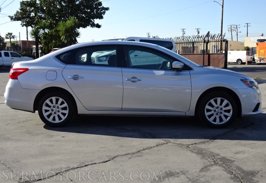 2019 Nissan Sentra - Image 9
