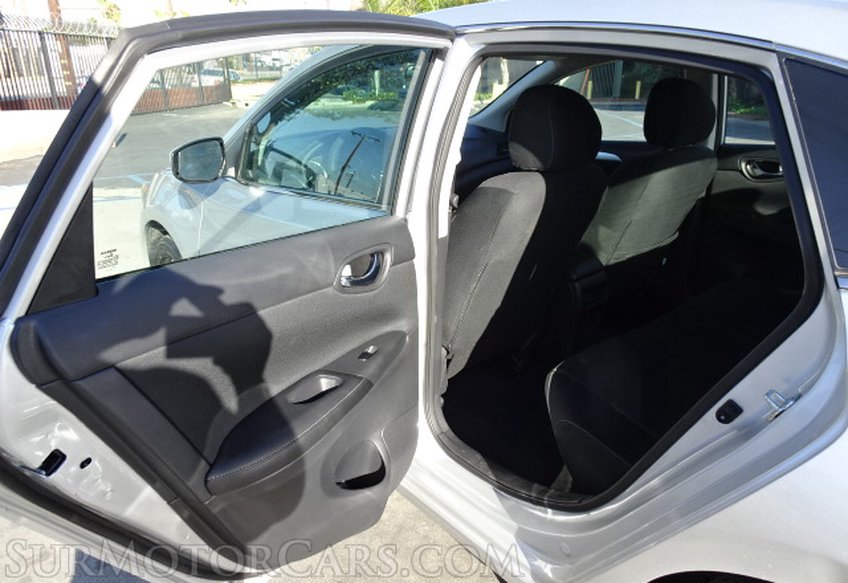 2019 Nissan Sentra - Image 20