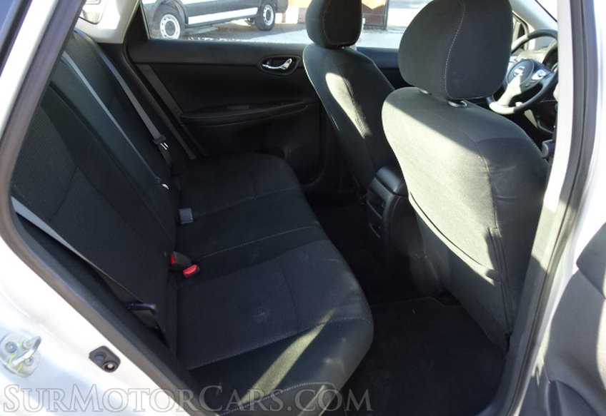 2019 Nissan Sentra - Image 29