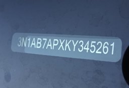 2019 Nissan Sentra - Image 43