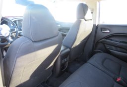 2018 GMC Canyon - Image 28