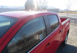 2018 GMC Canyon - Image 13