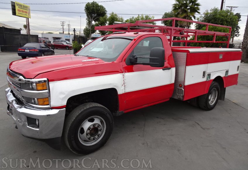 2015 Chevrolet Silverado 3500HD - Image 2