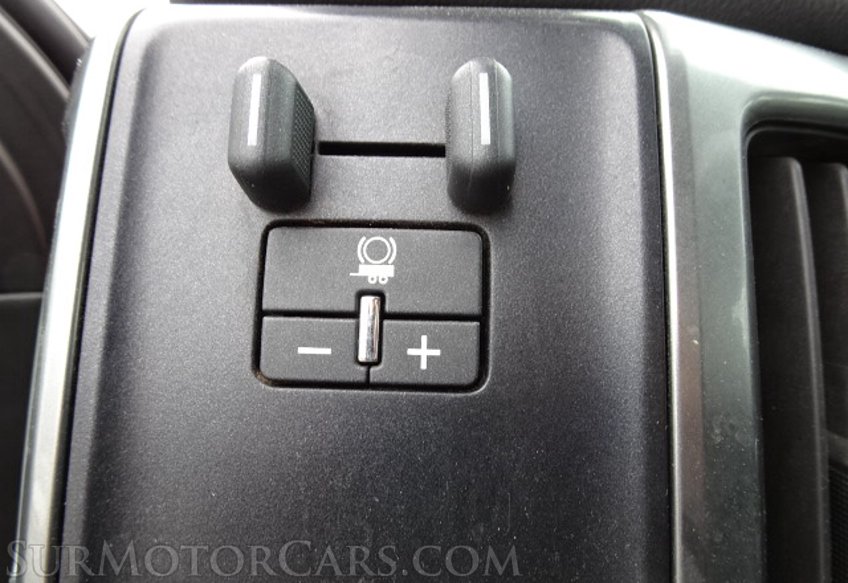 2015 Chevrolet Silverado 3500HD - Image 36