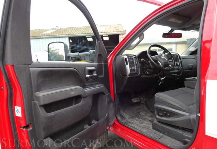 2015 Chevrolet Silverado 3500HD - Image 24