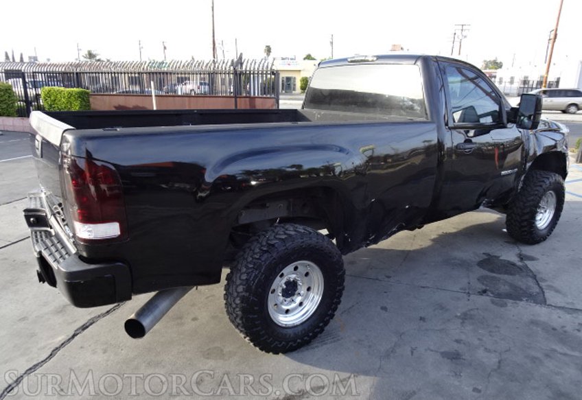 2014 GMC Sierra 2500HD - Image 9