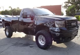 2014 GMC Sierra 2500HD - Image 4