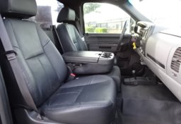 2014 GMC Sierra 2500HD - Image 30