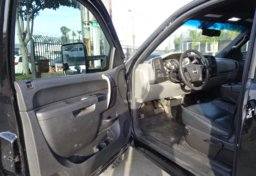 2014 GMC Sierra 2500HD - Image 27