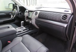 2020 Toyota Tundra 4WD - Image 32