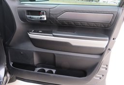 2020 Toyota Tundra 4WD - Image 66