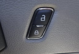 2019 Ford F-150 - Image 37