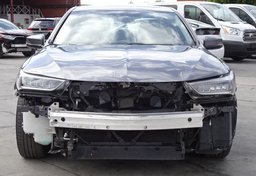 2018 Acura TLX - Image 11