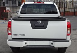 2018 Nissan Frontier - Image 12