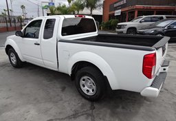 2018 Nissan Frontier - Image 5