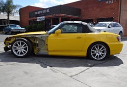 2004 Honda S2000 - Image 12