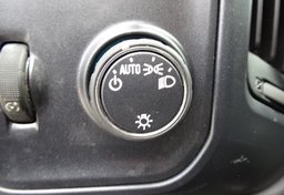 2018 Chevrolet Silverado 1500 - Image 29