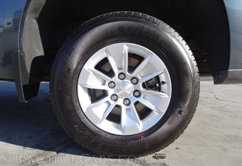 2019 Chevrolet Silverado 1500 - Image 11