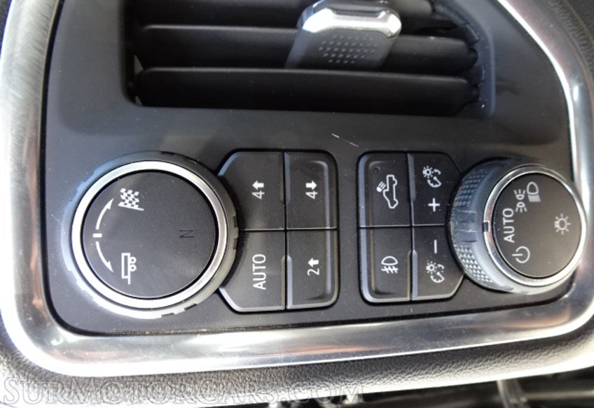 2019 Chevrolet Silverado 1500 - Image 40