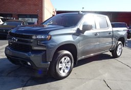 2019 Chevrolet Silverado 1500 - Image 3