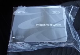 2020 Chevrolet Equinox - Image 51