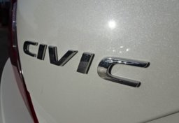 2018 Honda Civic Sedan - Image 18