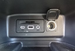 2020 Chevrolet Equinox - Image 47