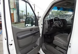 2017 Nissan NV Cargo - Image 18