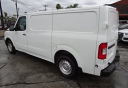 2017 Nissan NV Cargo - Image 10