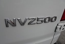 2017 Nissan NV Cargo - Image 17
