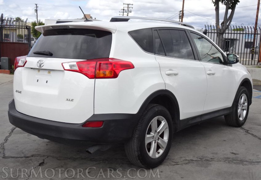 2014 Toyota RAV4 - Image 7