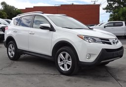2014 Toyota RAV4 - Image 3