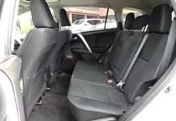 2014 Toyota RAV4 - Image 29