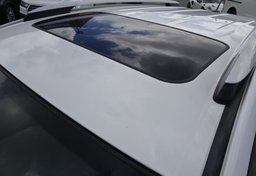 2014 Toyota RAV4 - Image 14