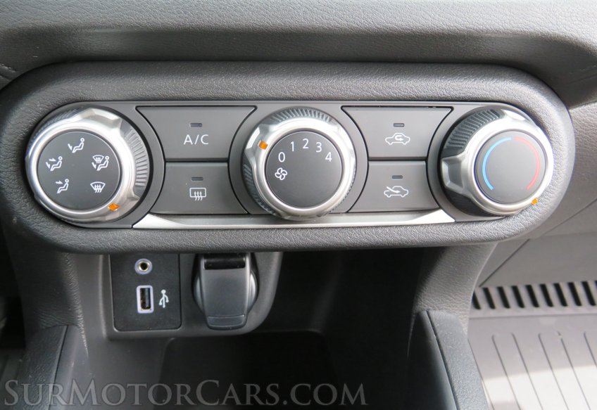 2020 Nissan Versa Sedan - Image 31