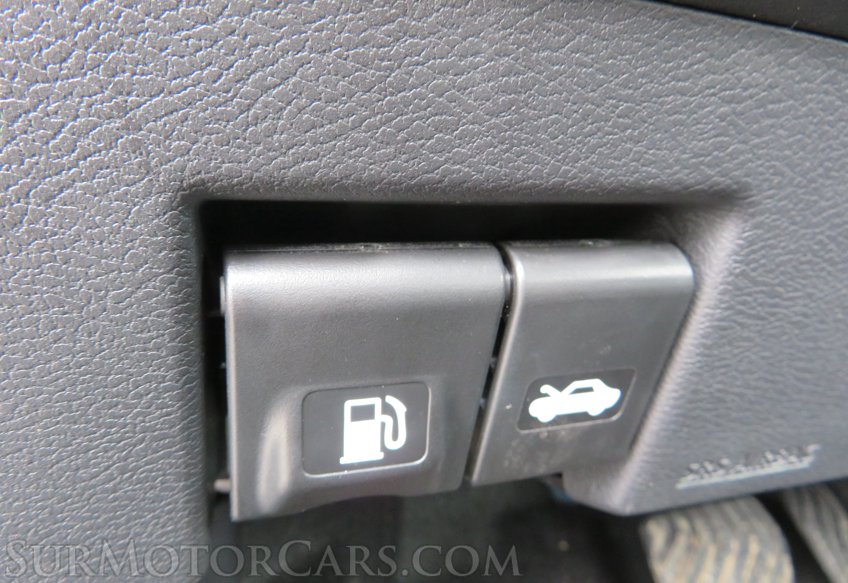 2020 Nissan Versa Sedan - Image 35