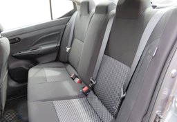 2020 Nissan Versa Sedan - Image 20