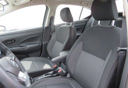 2020 Nissan Versa Sedan - Image 19