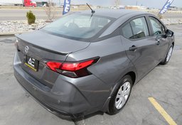 2020 Nissan Versa Sedan - Image 5