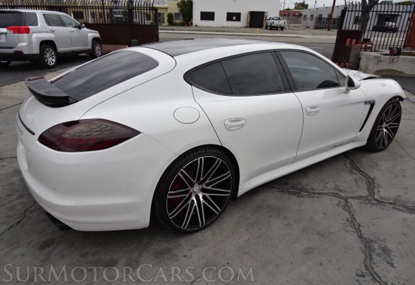 2013 Porsche Panamera - Image 8
