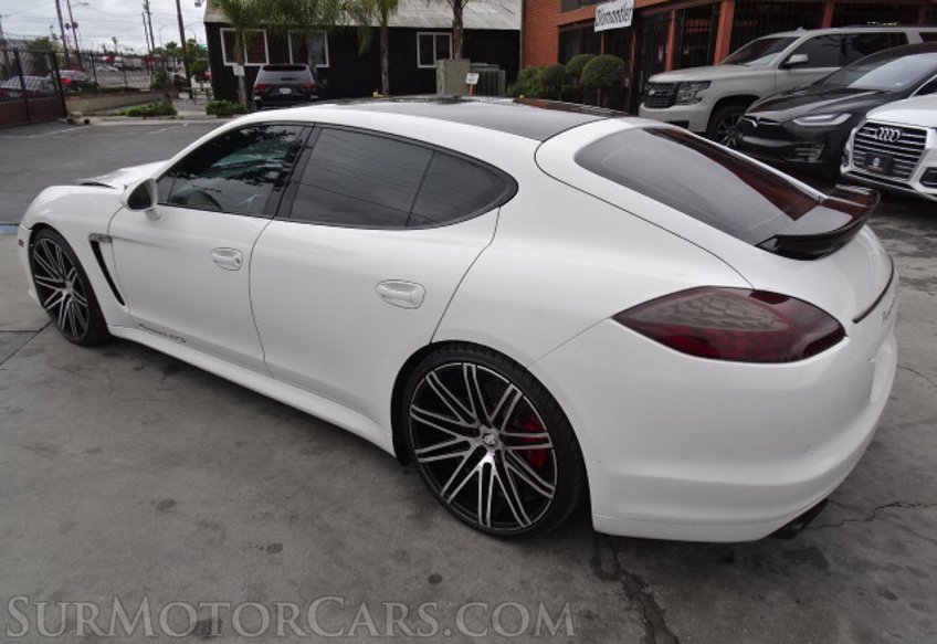 2013 Porsche Panamera - Image 12