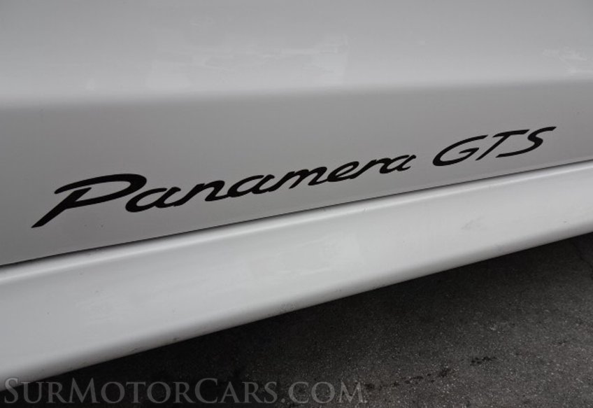 2013 Porsche Panamera - Image 21