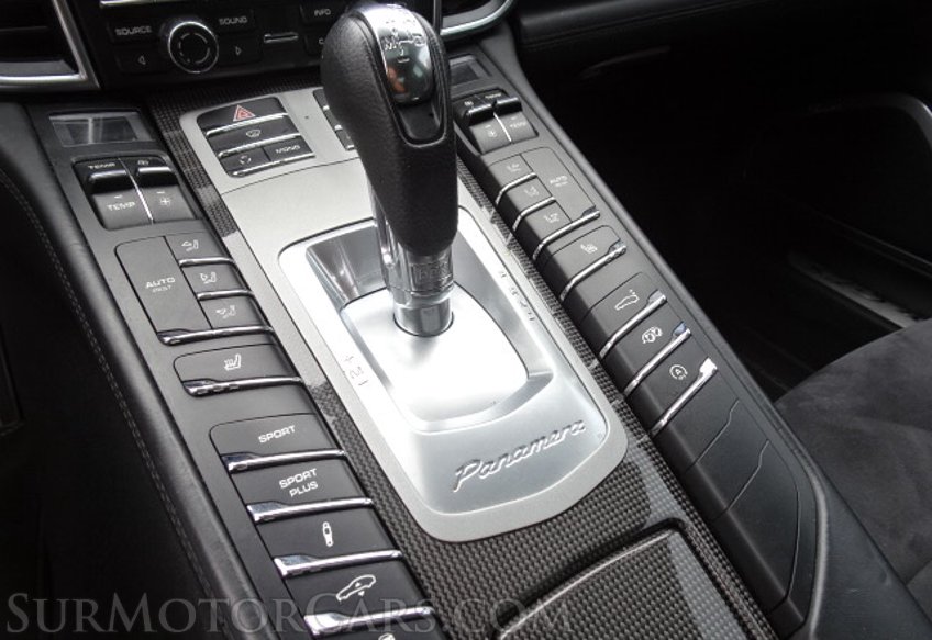 2013 Porsche Panamera - Image 45